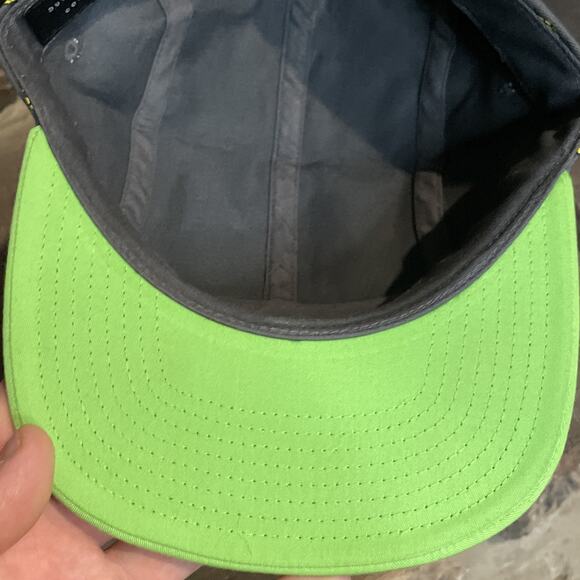 Duvin Design Company Hat Short Billed, Pineapple Designs With Green Bill - Picture 5 of 8